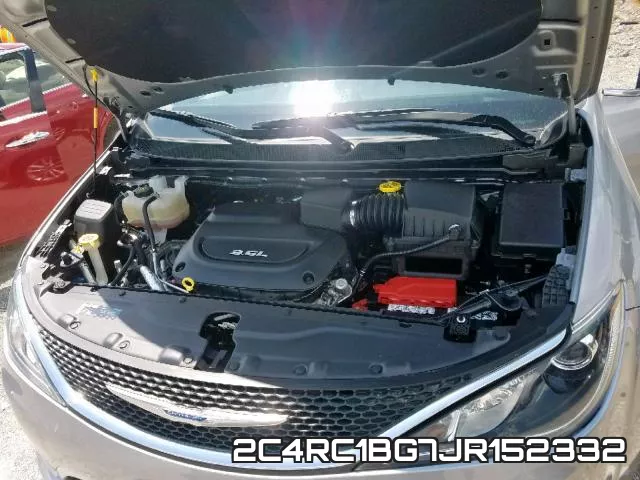2C4RC1BG7JR152332 фото 8