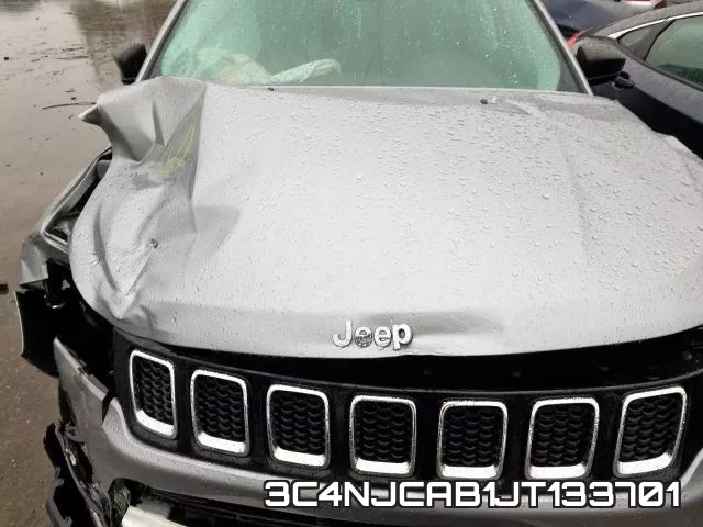 3C4NJCAB1JT133701 фото 8