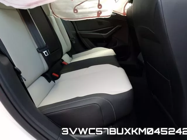 3VWC57BUXKM045242 фото 7