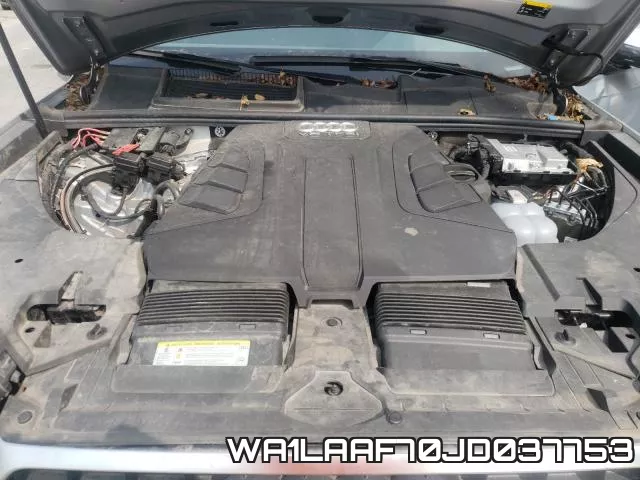 WA1LAAF70JD037753 фото 8