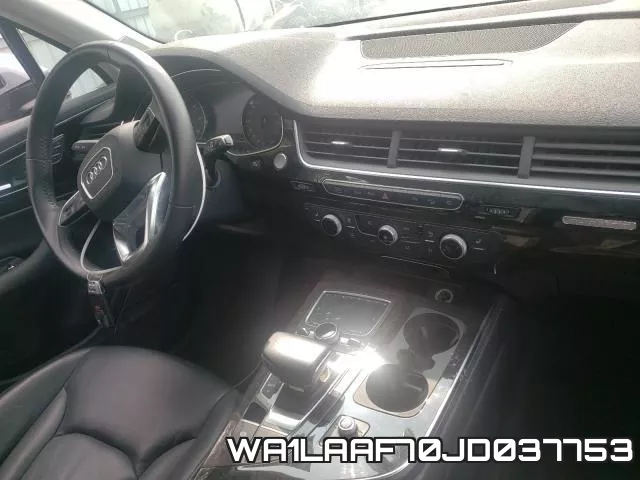 WA1LAAF70JD037753 фото 10
