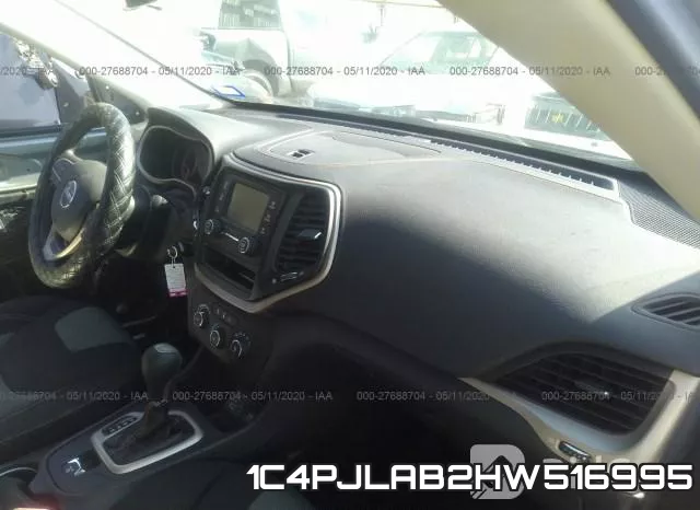 1C4PJLAB2HW516995 фото 6