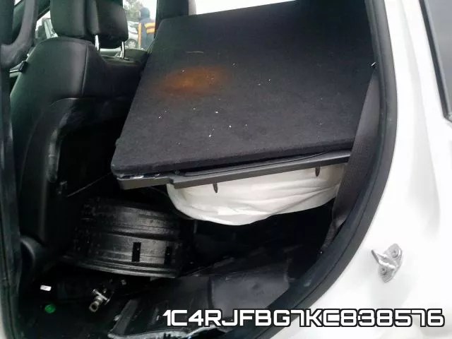 1C4RJFBG7KC838576 фото 7
