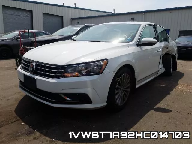 1VWBT7A32HC014703 фото 3