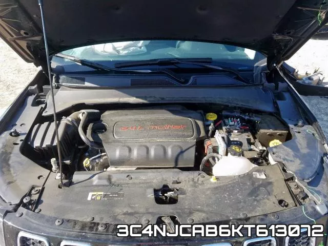 3C4NJCAB6KT613072 фото 8