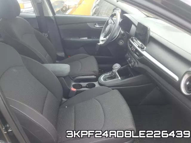 3KPF24AD8LE226439 фото 6