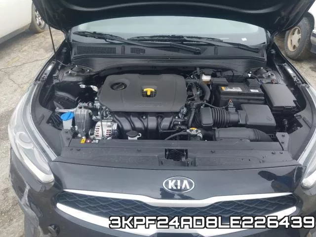 3KPF24AD8LE226439 фото 8