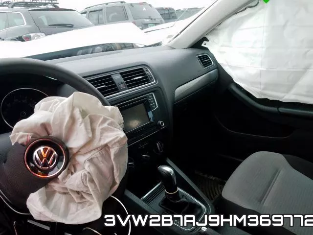 3VW2B7AJ9HM369772 фото 10