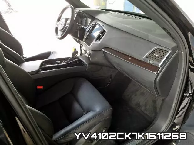 YV4102CK7K1511258 фото 6