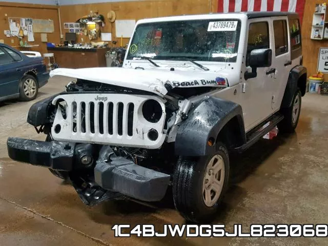 1C4BJWDG5JL823068 фото 3