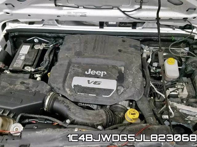 1C4BJWDG5JL823068 фото 8