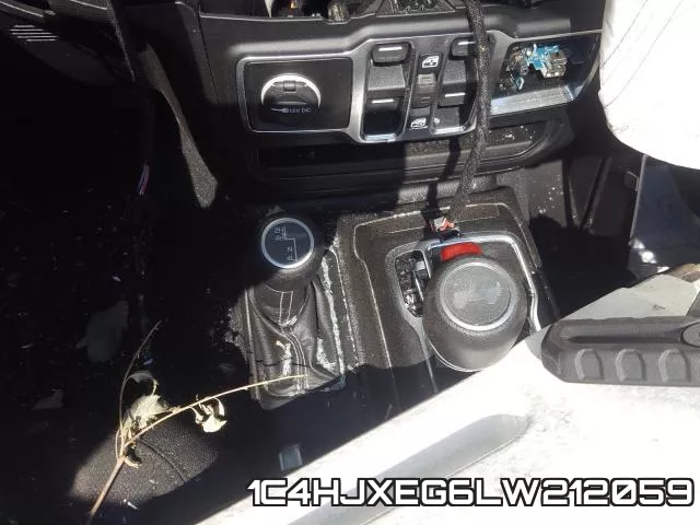 1C4HJXEG6LW212059 фото 10