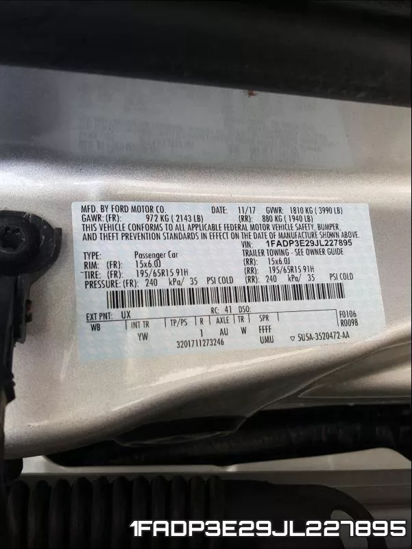 1FADP3E29JL227895 фото 2