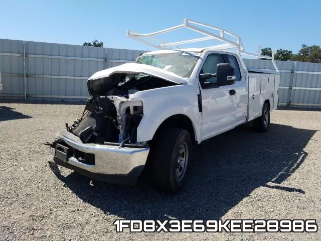 1FD8X3E69KEE28986 фото 3