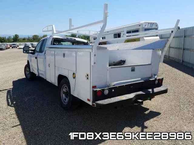 1FD8X3E69KEE28986 фото 4
