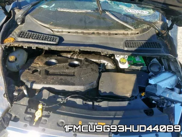 1FMCU9G93HUD44089 фото 8