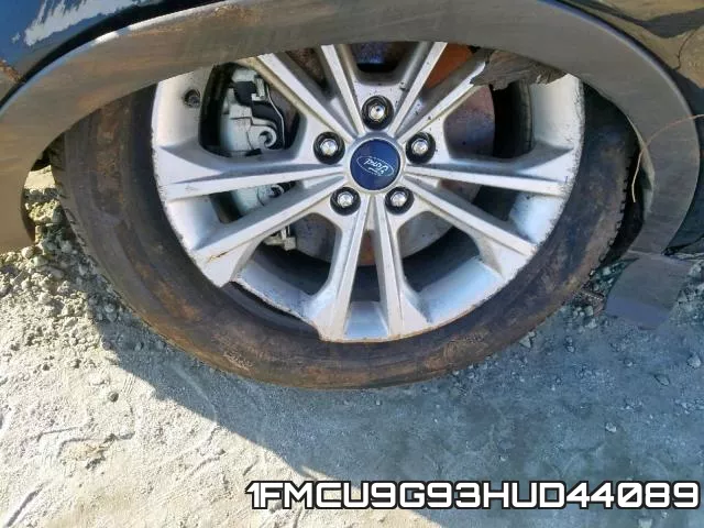 1FMCU9G93HUD44089 фото 10