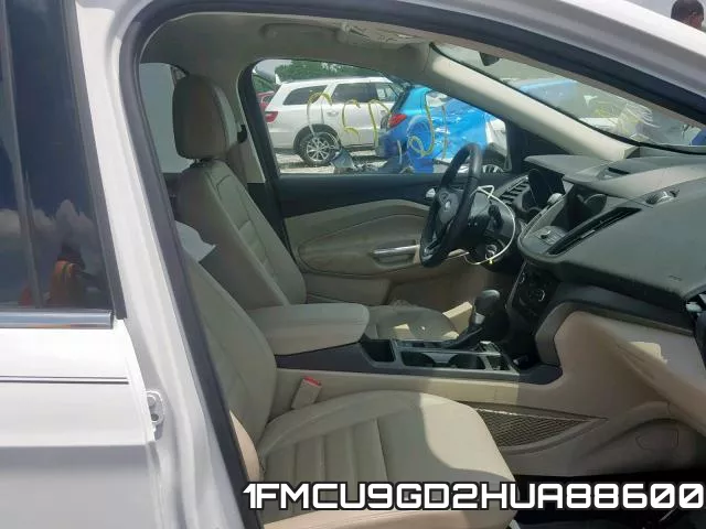 1FMCU9GD2HUA88600 фото 6