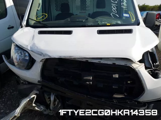 1FTYE2CG0HKA14358 фото 8