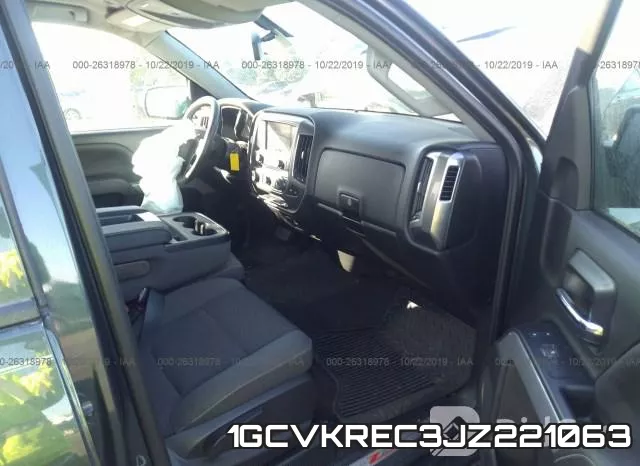 1GCVKREC3JZ221063 фото 6