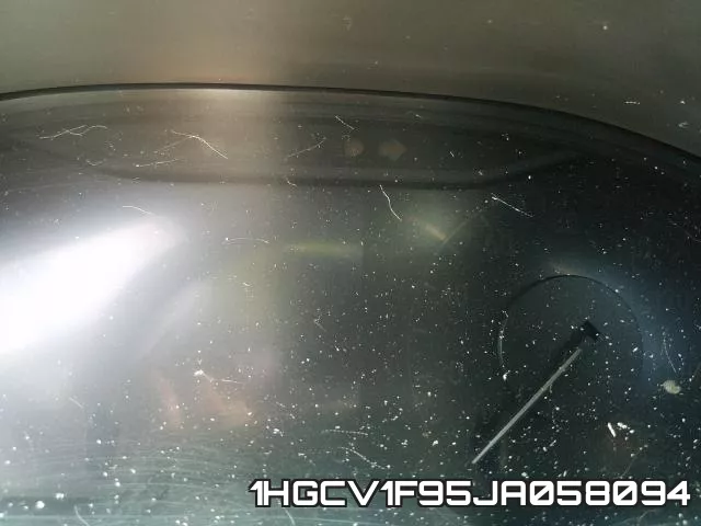 1HGCV1F95JA058094 фото 9