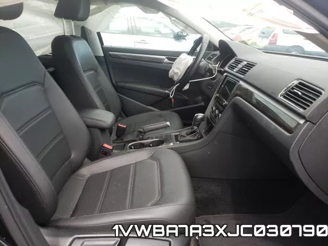 1VWBA7A3XJC030790 фото 6