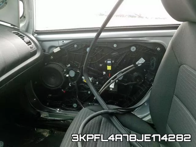 3KPFL4A78JE174282 фото 10