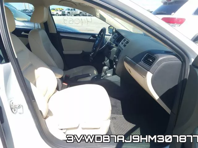 3VWDB7AJ9HM307877 фото 6