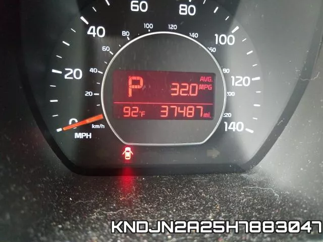 KNDJN2A25H7883047 фото 9
