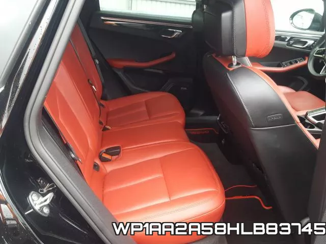 WP1AA2A58HLB83745 фото 7