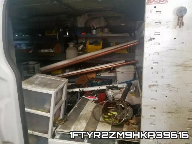 1FTYR2ZM9HKA39616 фото 7