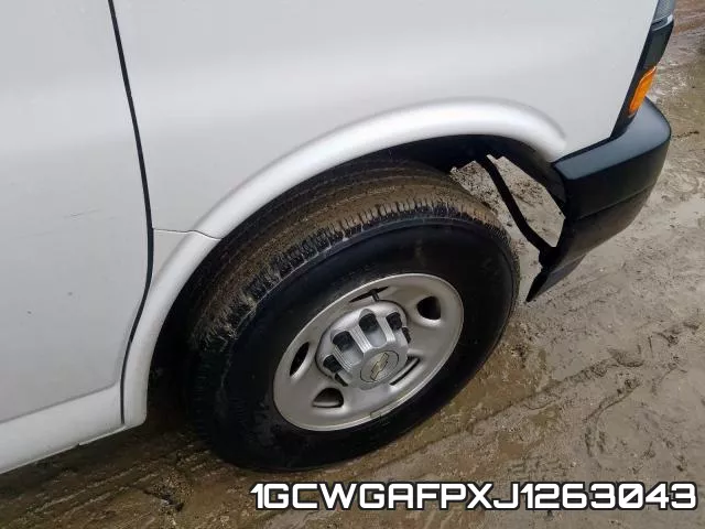 1GCWGAFPXJ1263043 фото 10
