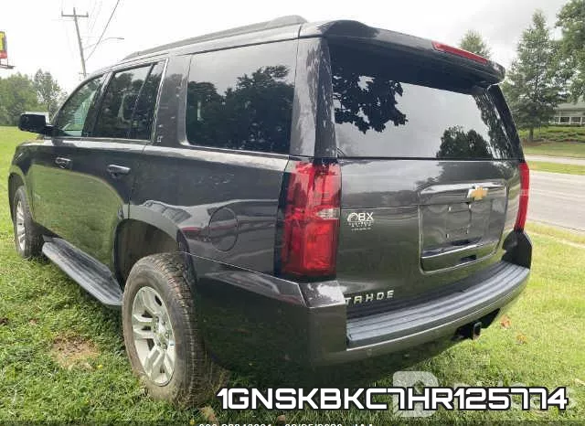 1GNSKBKC7HR125774 фото 4