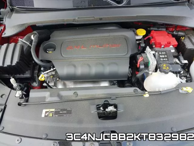 3C4NJCBB2KT832982 фото 8