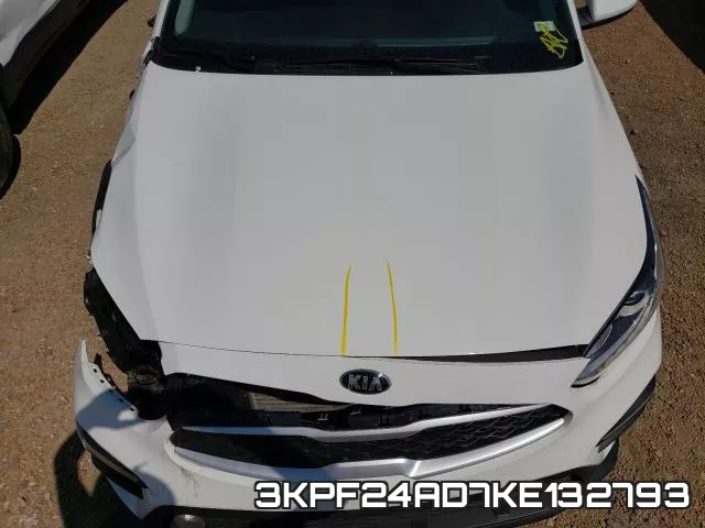 3KPF24AD7KE132793 фото 8