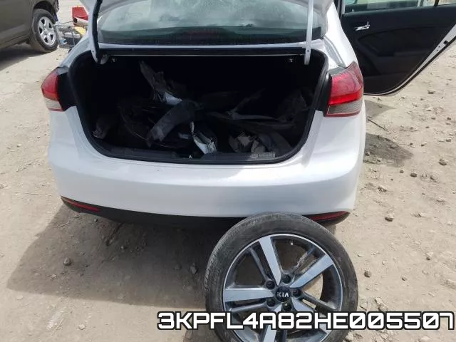 3KPFL4A82HE005507 фото 10