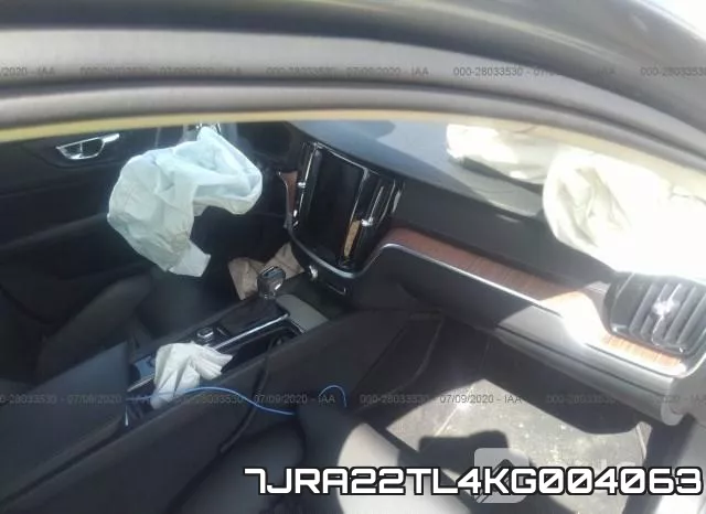7JRA22TL4KG004063 фото 6