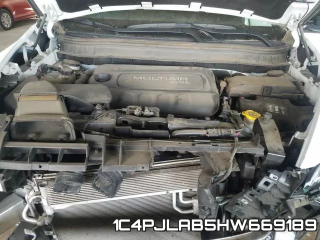 1C4PJLAB5HW669189 фото 8