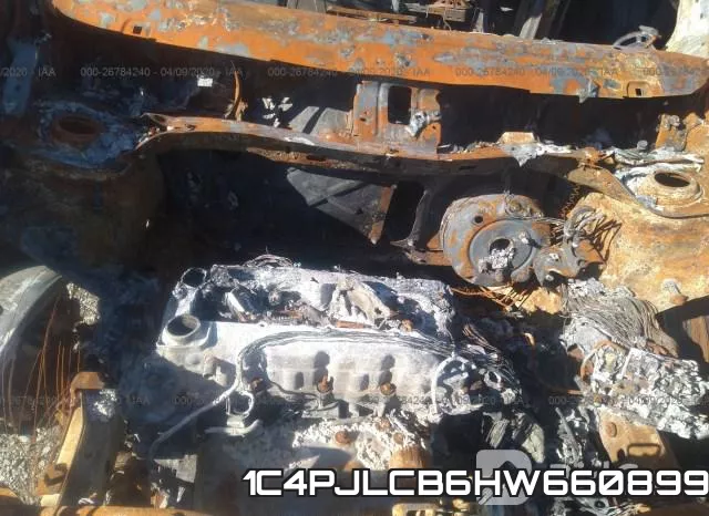 1C4PJLCB6HW660899 фото 2