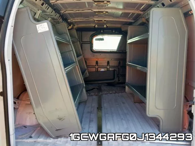 1GCWGAFG0J1344293 фото 10