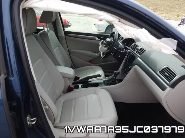 1VWAA7A35JC037979 фото 6