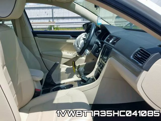 1VWBT7A35HC041085 фото 6