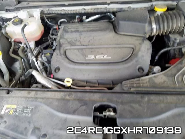 2C4RC1GGXHR709138 фото 8