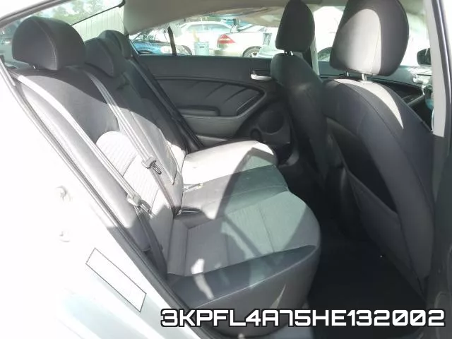 3KPFL4A75HE132002 фото 7