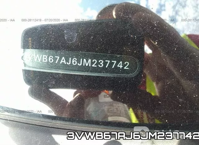 3VWB67AJ6JM237742 фото 10