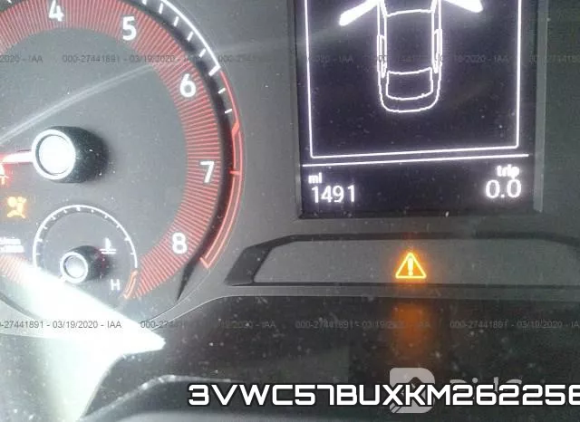 3VWC57BUXKM262256 фото 8