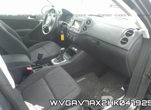 WVGAV7AX2HK047925 фото 6