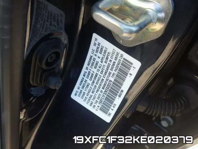 19XFC1F32KE020379 фото 2