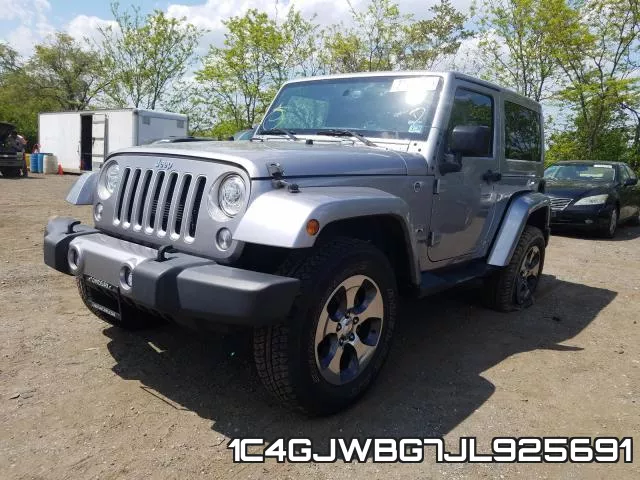 1C4GJWBG7JL925691 фото 3