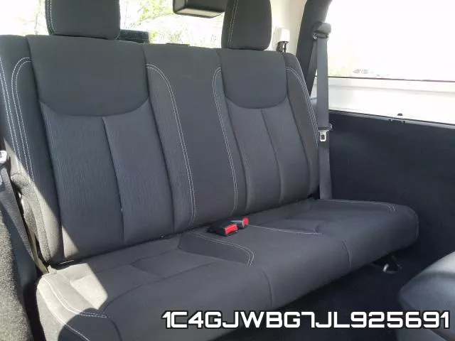 1C4GJWBG7JL925691 фото 7